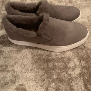 Fur lined sneakers